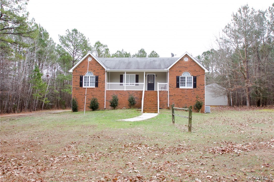8241 Cattail Road Chesterfield, VA 23838 - Photo 2 of 50