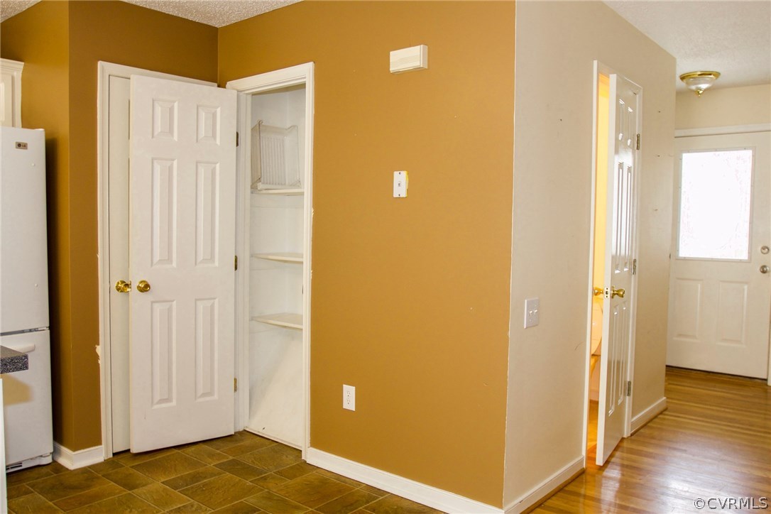 8241 Cattail Road Chesterfield, VA 23838 - Photo 9 of 50