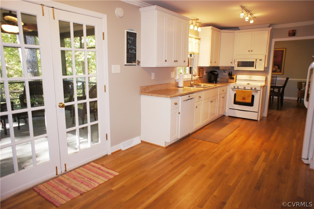 3309 7 Oaks Road Midlothian, VA 23112 - Photo 8 of 34