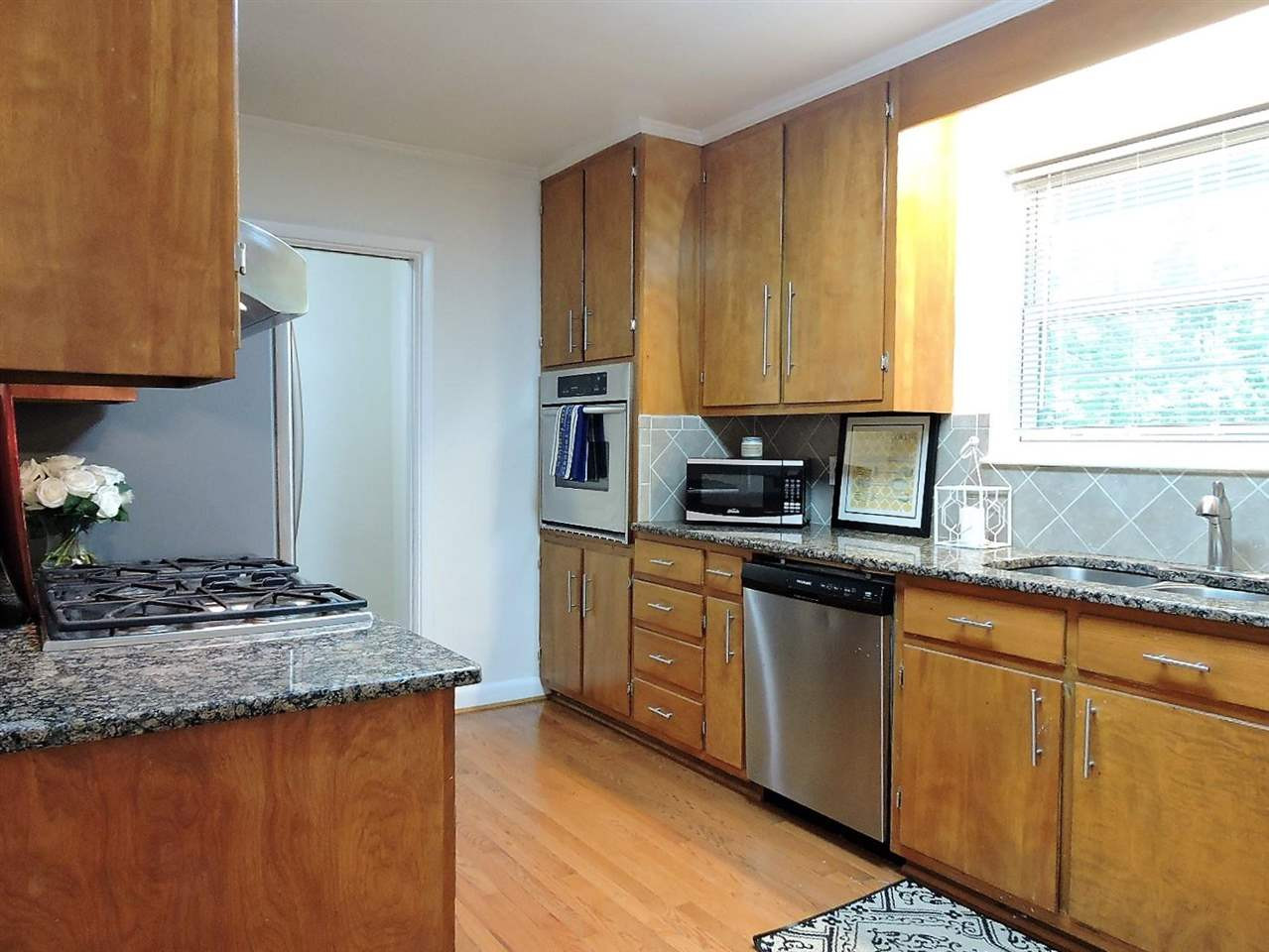 3106 Buckingham Road Durham, NC 27707 - Photo 4 of 27 Photo 4