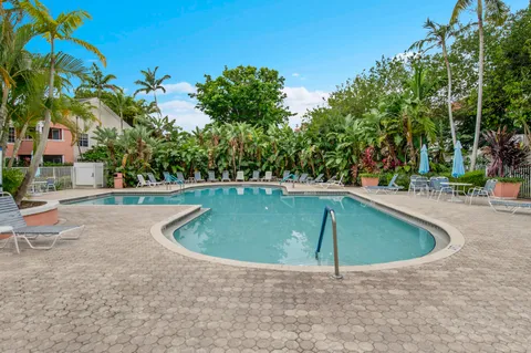 $229,900 | 1275 Crystal Way, Unit K, Delray Beach, FL 33444