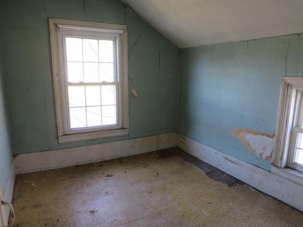 2 Chestnut Street Monson, MA 01057 - Photo 18 of 32