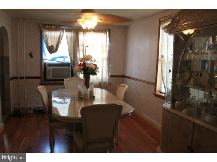 1327 Argus Road Camden, NJ 08104 - Photo 4 of 16 Dining Room