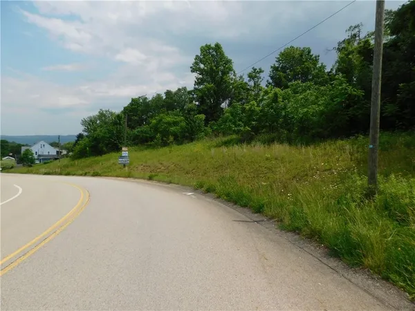 $250,000 | 329 McClellandtown Road, Uniontown, PA 15401