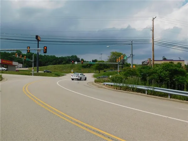 $250,000 | 329 McClellandtown Road, Uniontown, PA 15401