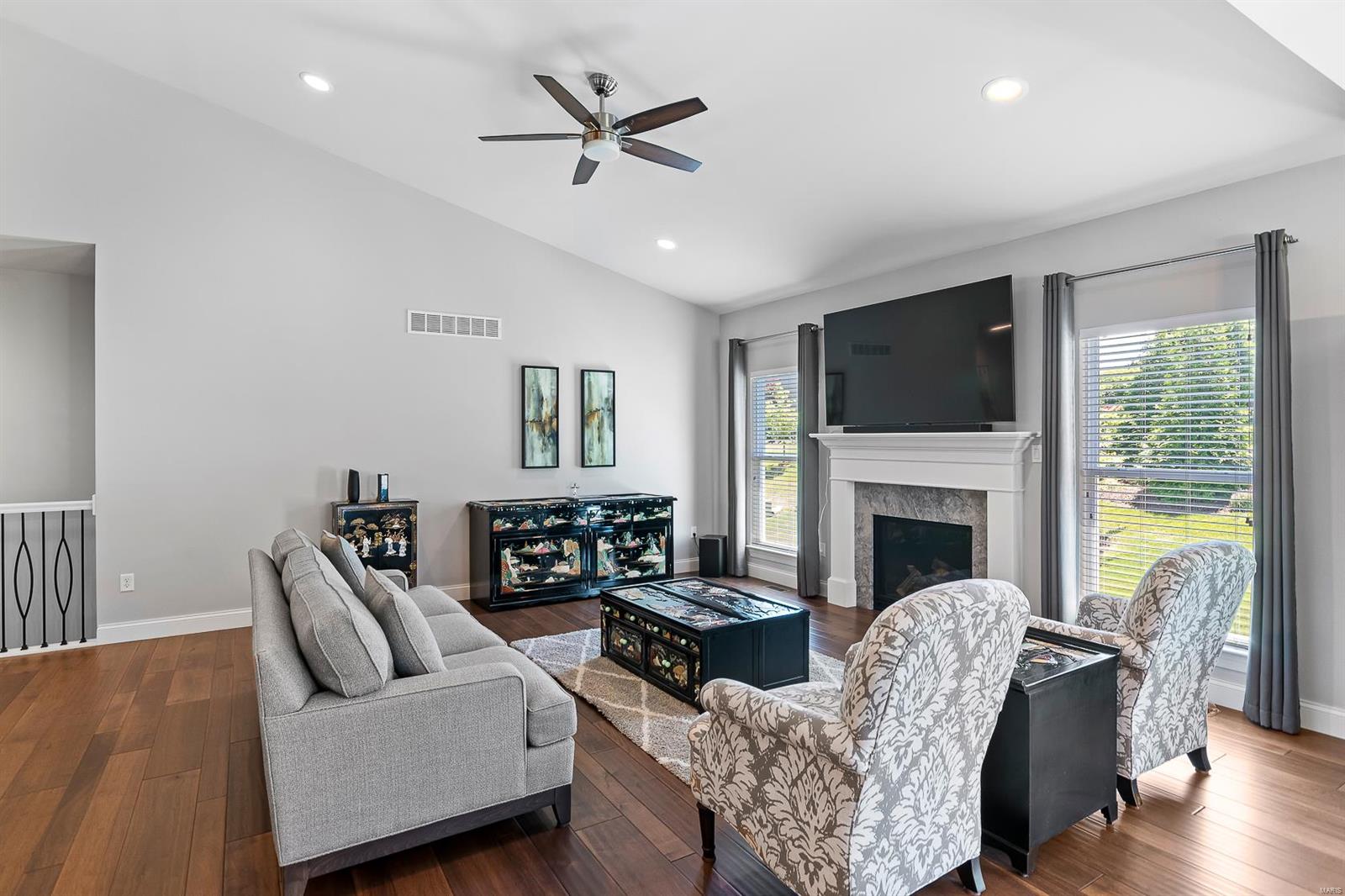 1518 Ridgepointe Pl Drive Lake St. Louis, MO 63367 - Photo 8 of 31