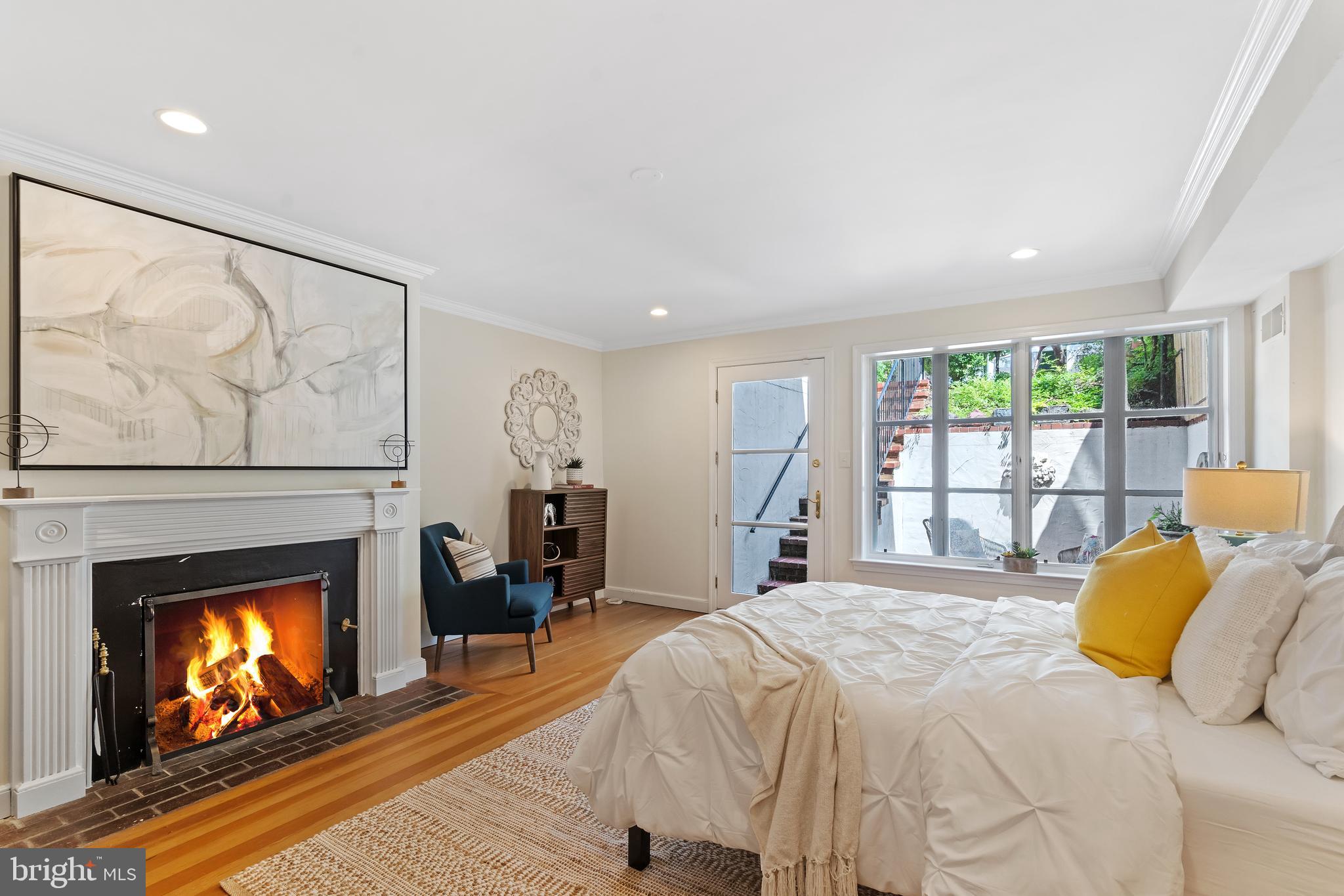 2517 I Street Northwest Washington, DC 20037 - Photo 5 of 37 First bedroom