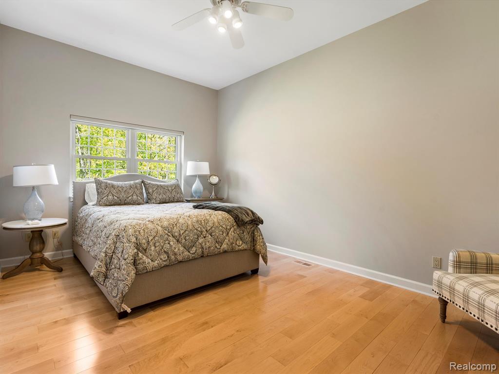 10333 Gibbs Road Clarkston, MI 48348 - Photo 47 of 87
