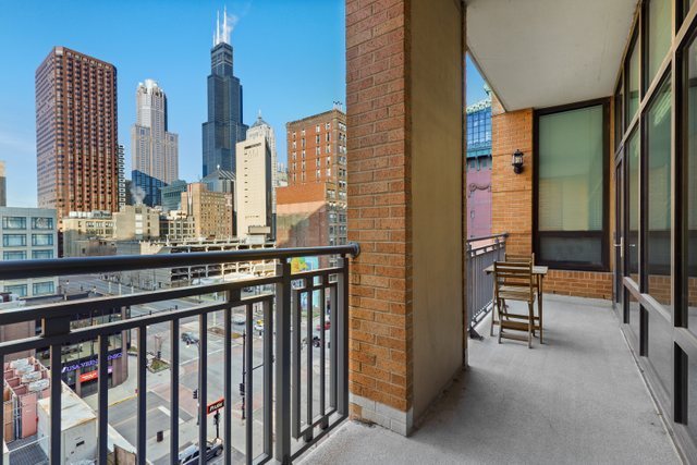 520 South State Street, Unit 711 Chicago, IL 60605 - Photo 11 of 28 a city view from a balcony