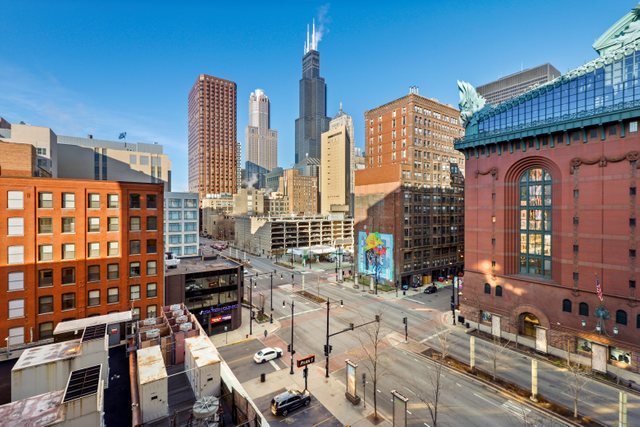 520 South State Street, Unit 711 Chicago, IL 60605 - Photo 13 of 28 a view of a city with tall buildings