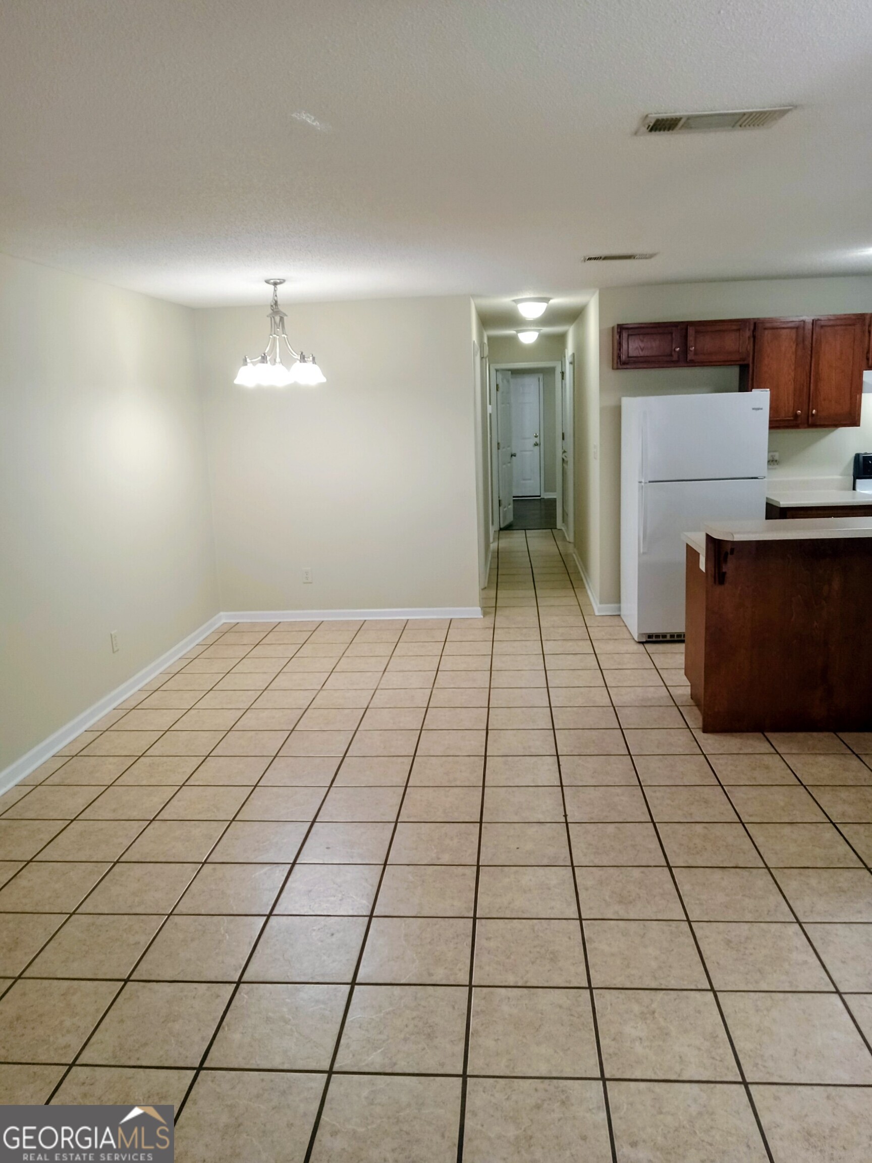 803 Cardinal Grove Court Albany, GA 31701 - Photo 4 of 11