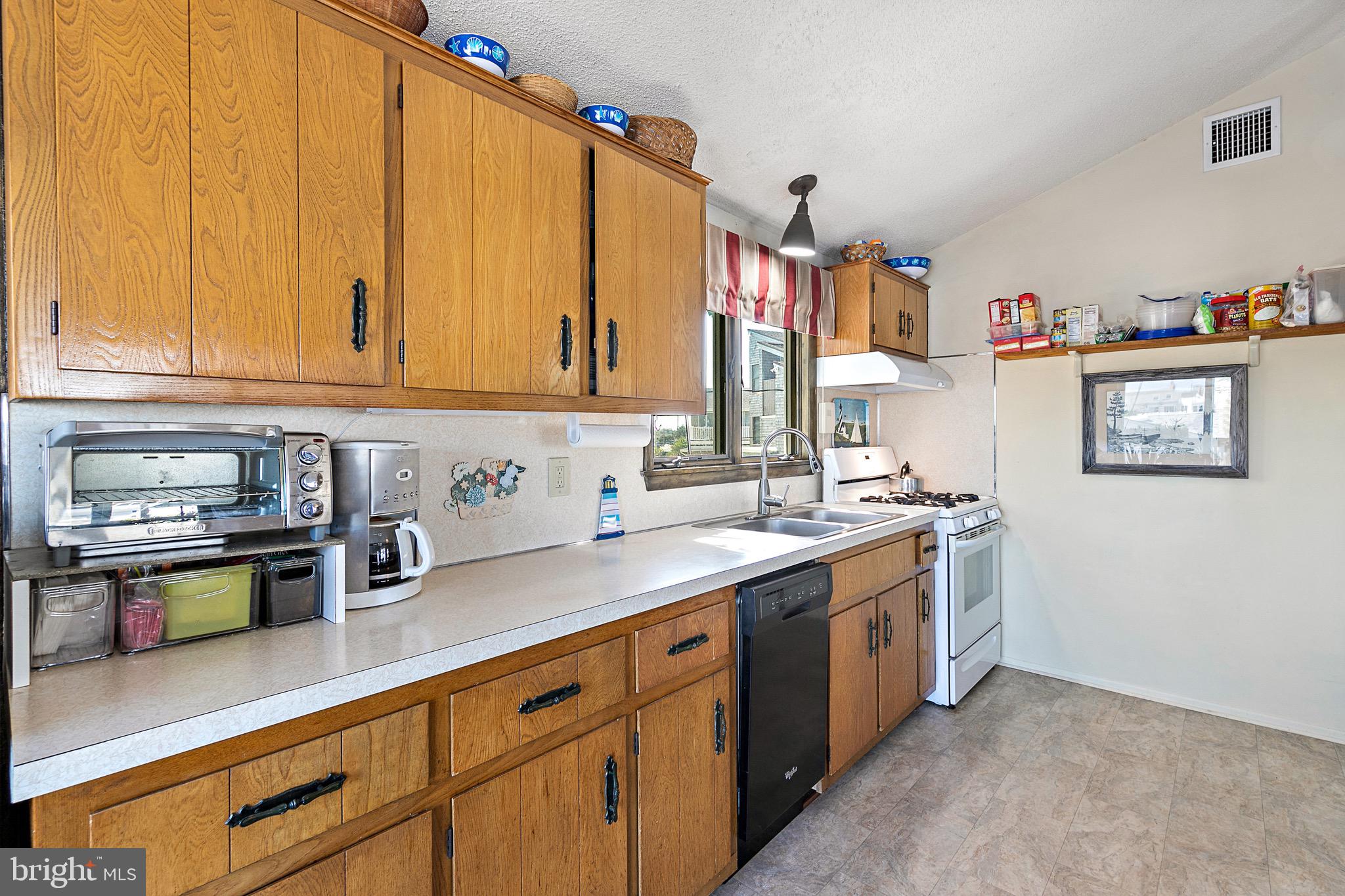 46 Albright Road Barnegat Light, NJ 08006 - Photo 16 of 85