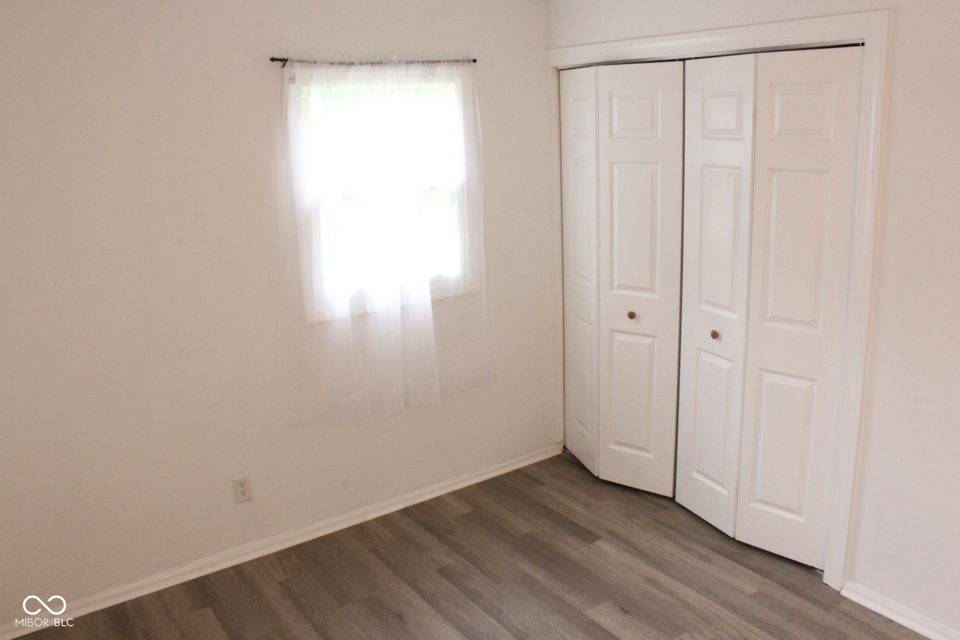 1909 Ruth Drive Indianapolis, IN 46240 - Photo 12 of 22 Gallery Image 12