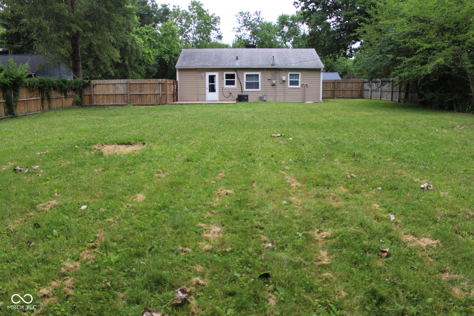 1909 Ruth Drive Indianapolis, IN 46240 - Photo 18 of 22 Gallery Image 18
