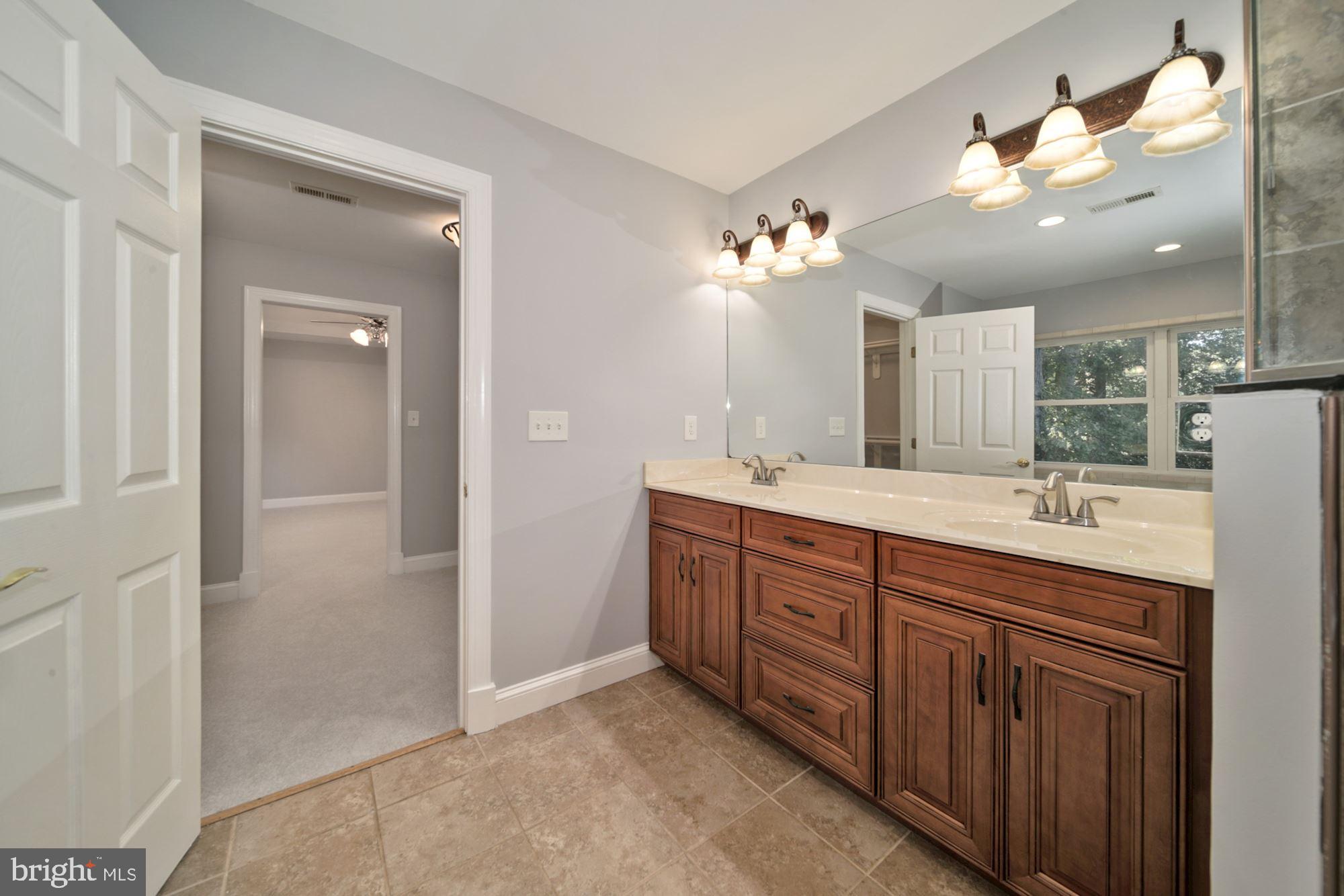 4103 Decatur Avenue Kensington, MD 20895 - Photo 17 of 32 Primary Bathroom