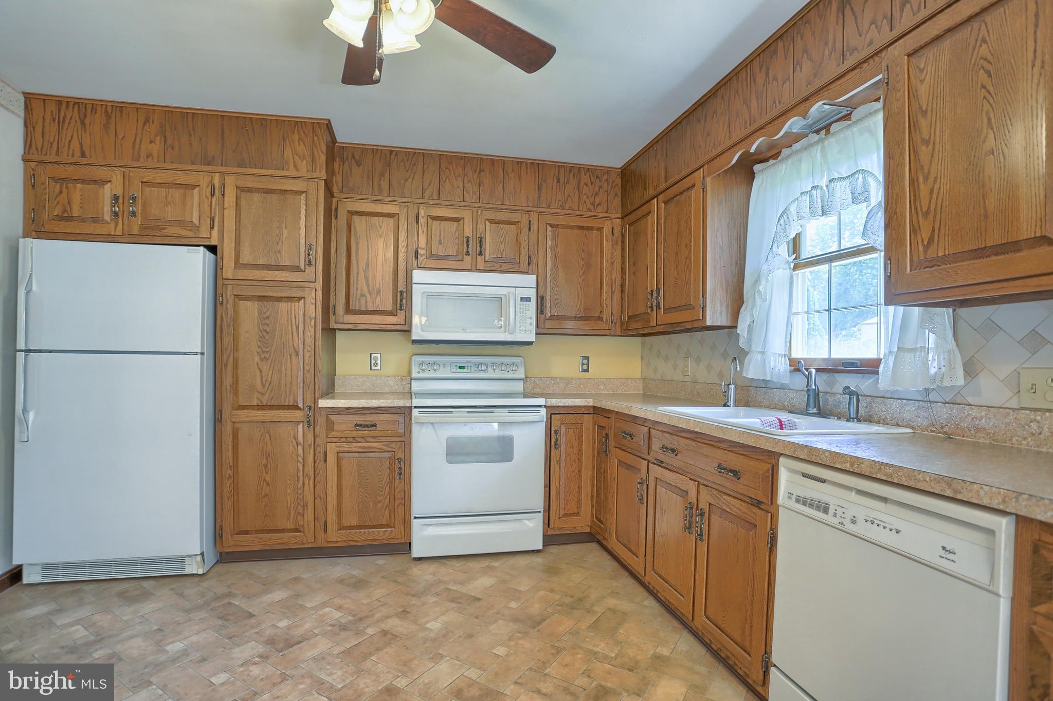 1036 Canadochly Road York, PA 17406 - Photo 13 of 47 Gallery Image 13