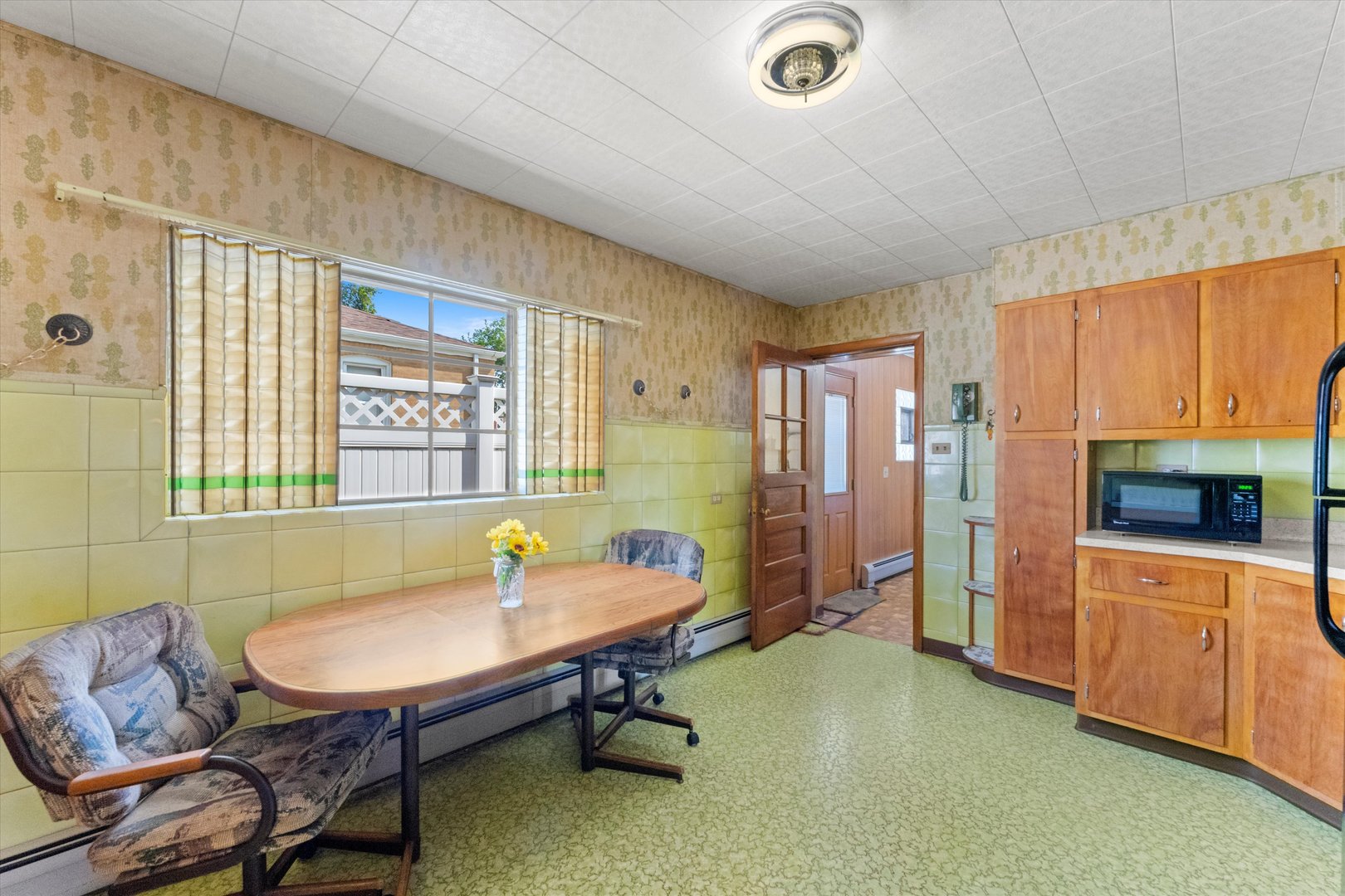 3019 Maple Avenue Brookfield, IL 60513 - Photo 7 of 28 Gallery Image 7