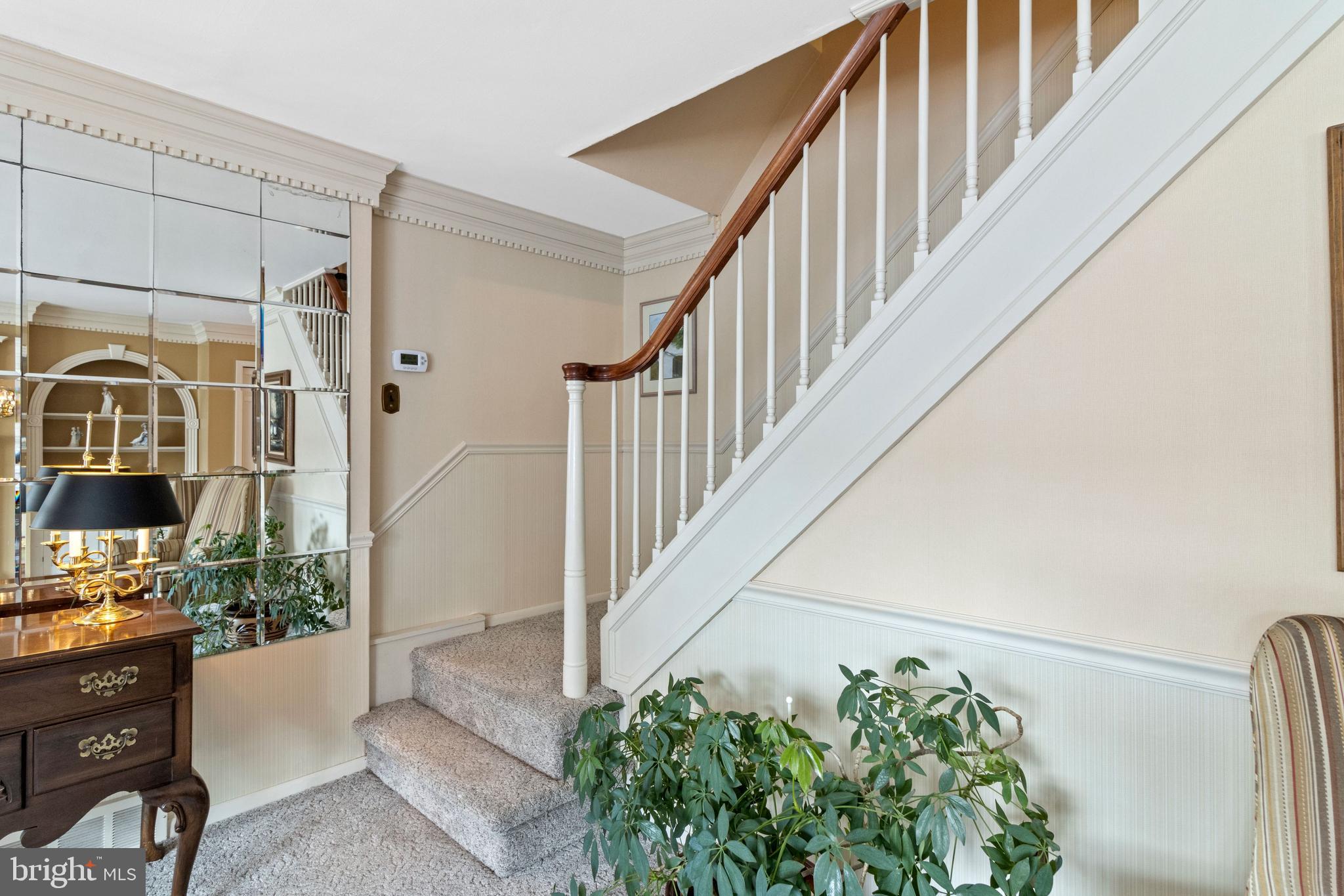12419 Wyndom Road Philadelphia, PA 19154 - Photo 19 of 40 Custom Turned wood banister.