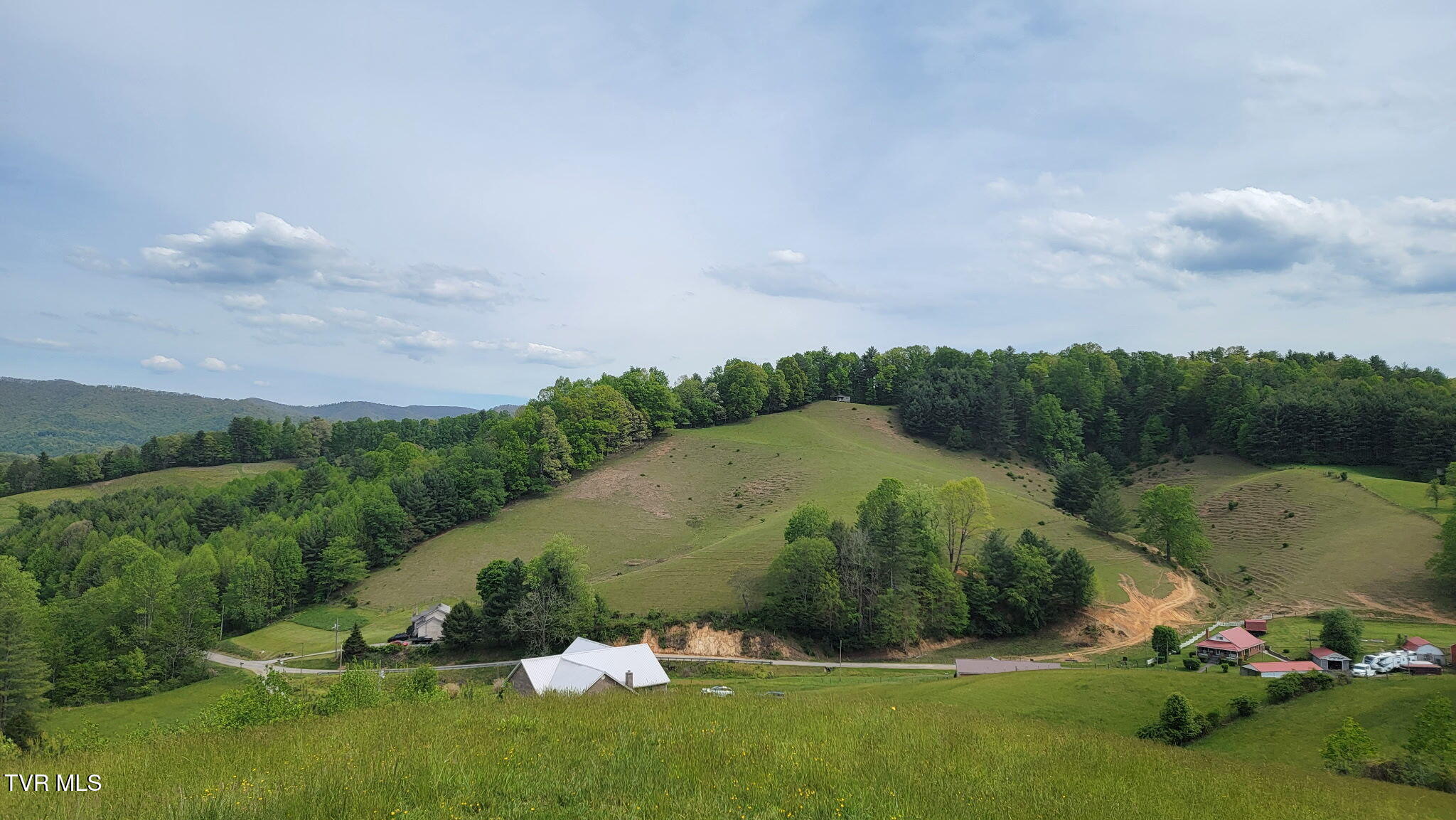 1044 Waters Road Laurel Bloomery, TN 37680 - Photo 72 of 72 IMG_20260601_113554