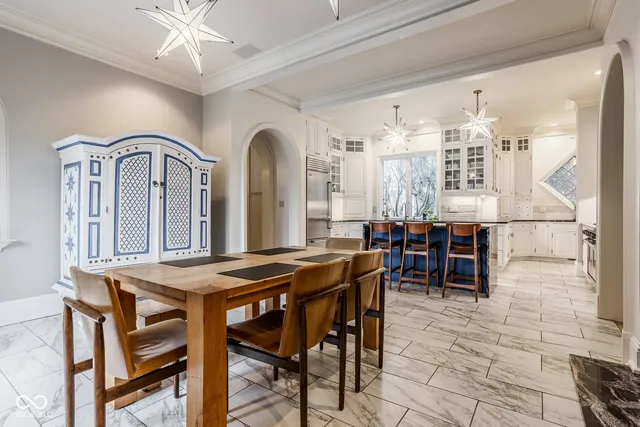 $2,599,000 | 290 Breakwater Drive, Fishers, IN 46037