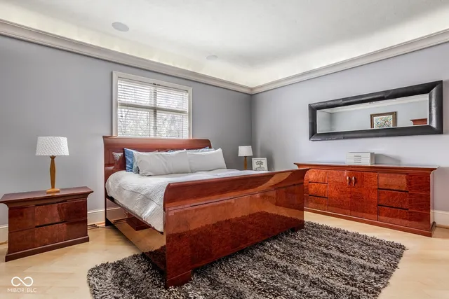 $2,599,000 | 290 Breakwater Drive, Fishers, IN 46037