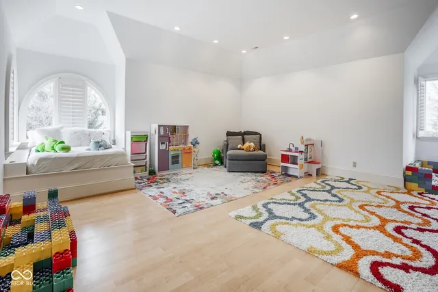 $2,599,000 | 290 Breakwater Drive, Fishers, IN 46037