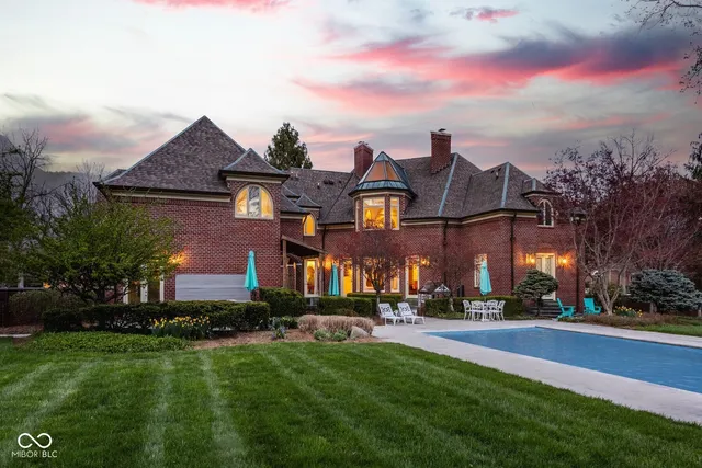 $2,599,000 | 290 Breakwater Drive, Fishers, IN 46037
