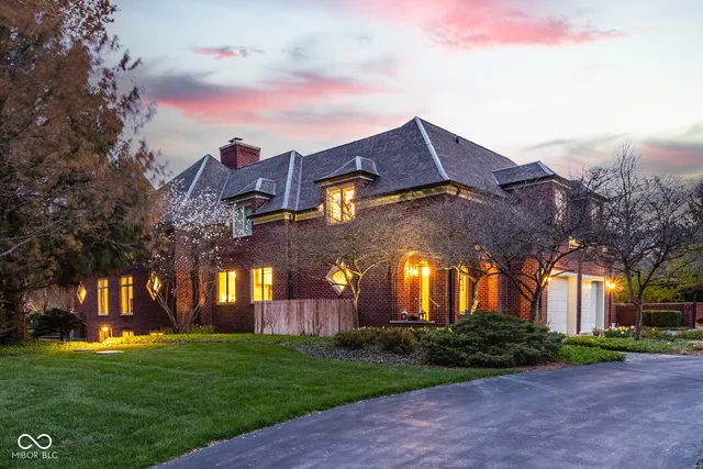 $2,599,000 | 290 Breakwater Drive, Fishers, IN 46037