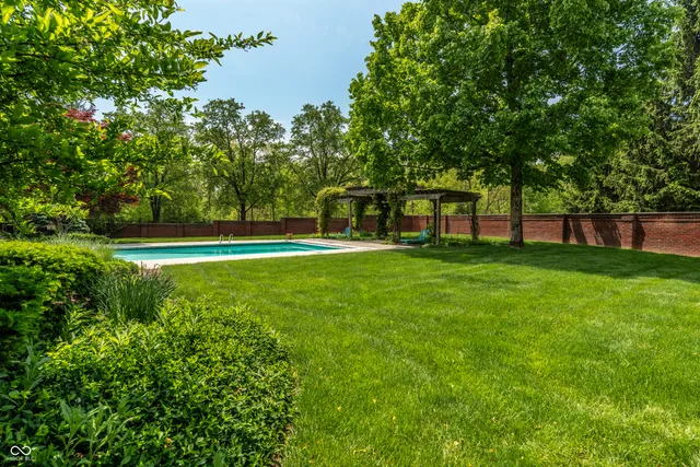 $2,599,000 | 290 Breakwater Drive, Fishers, IN 46037