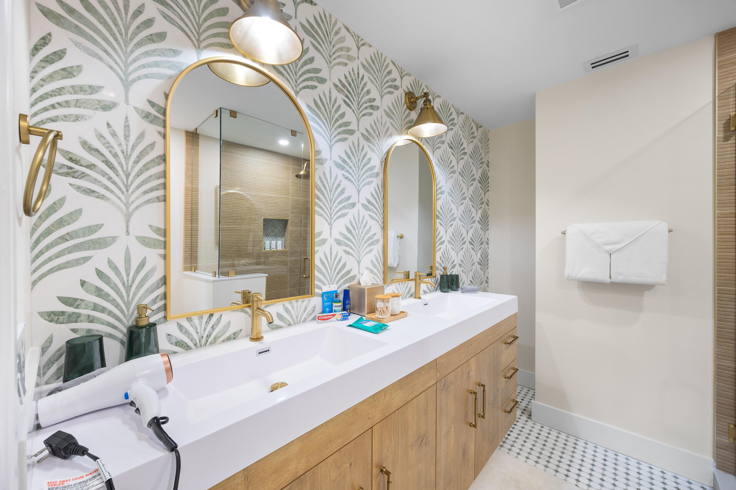 1096 Southwest 27th Avenue Boynton Beach, FL 33426 - Photo 5 of 21 a bathroom with a sink and a mirror