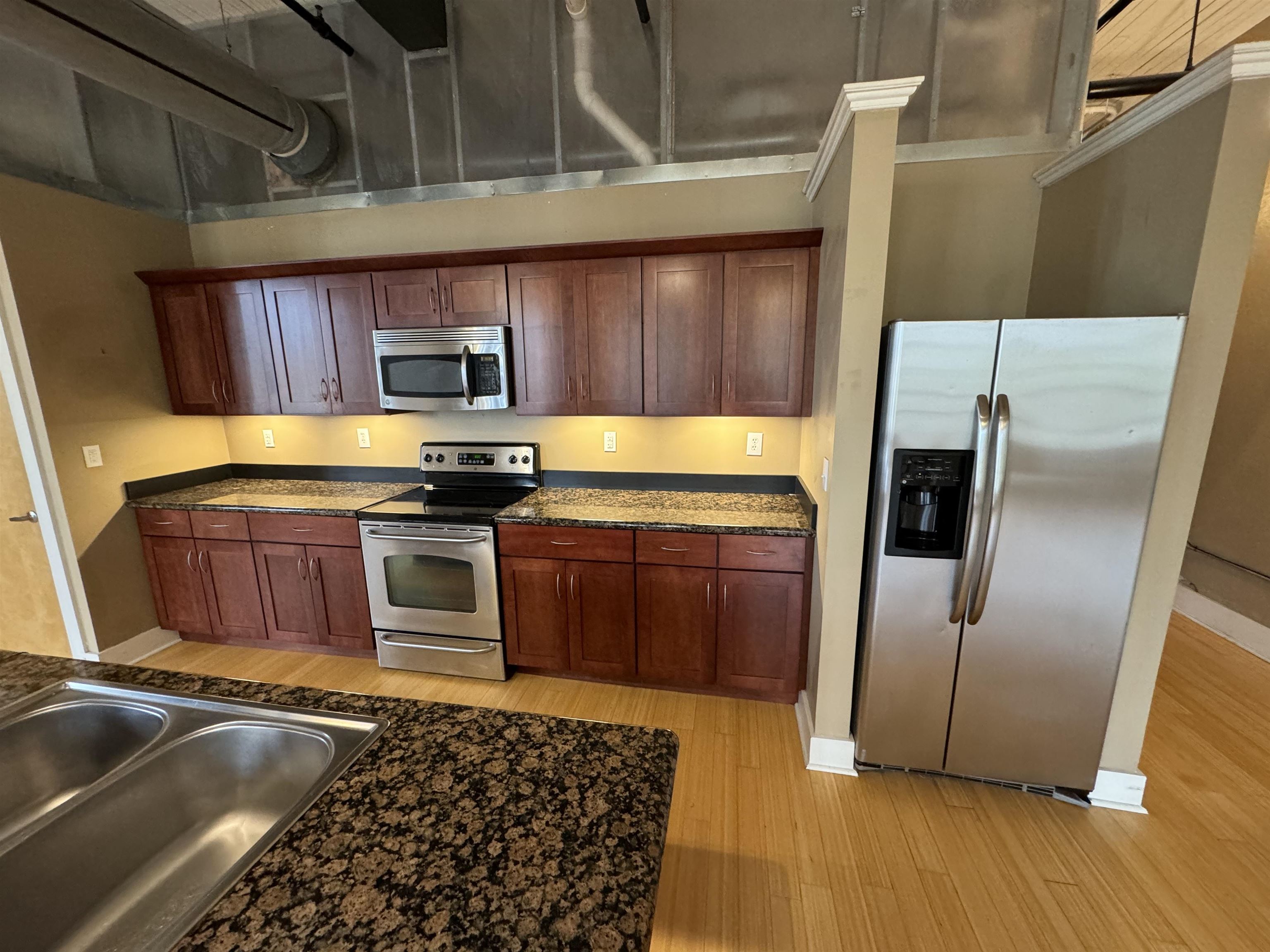 412 Dauphin Street, Unit I Mobile, AL 36602 - Photo 6 of 17