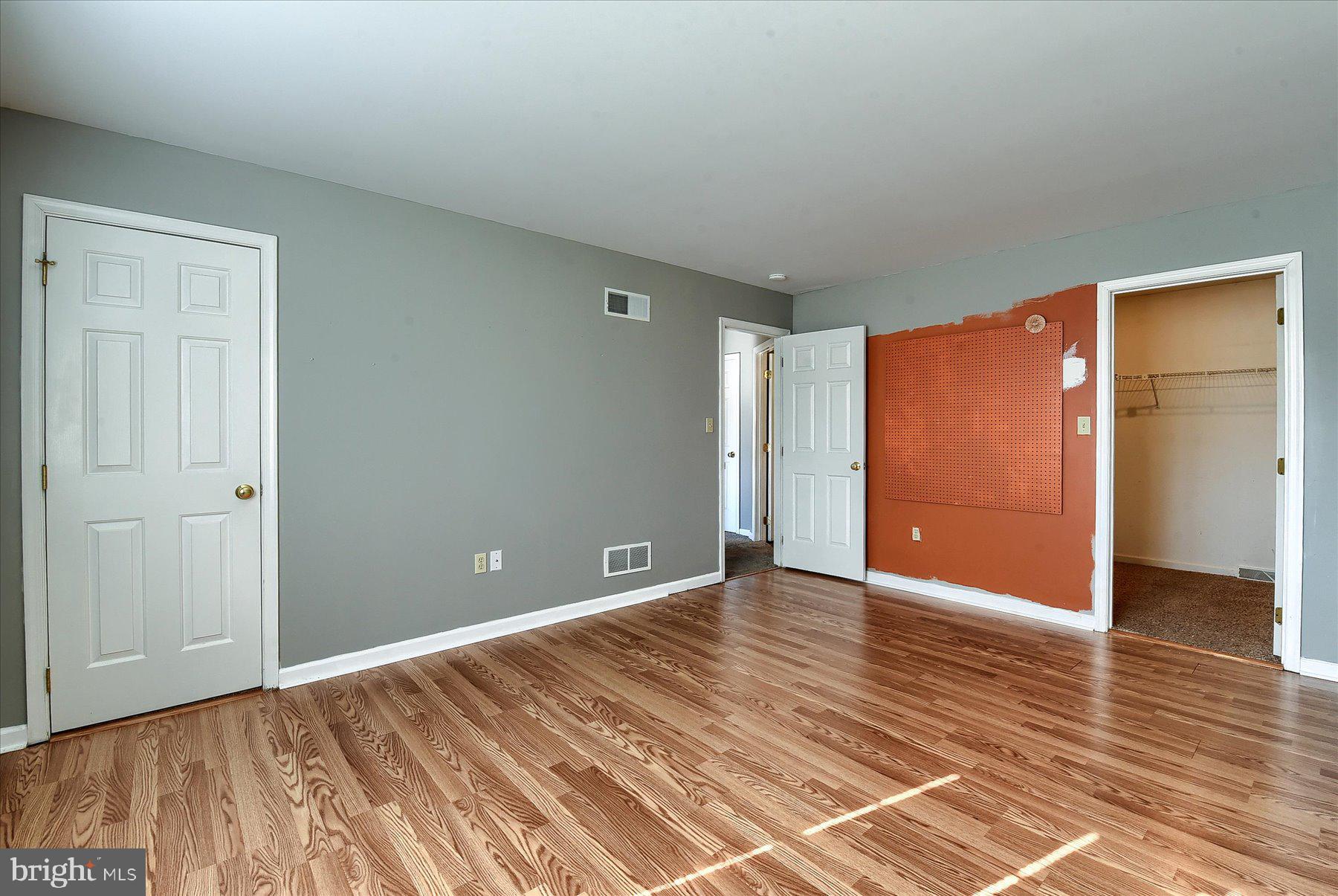 2912 Rainbow Road Dover, PA 17315 - Photo 17 of 28 Gallery Image 17