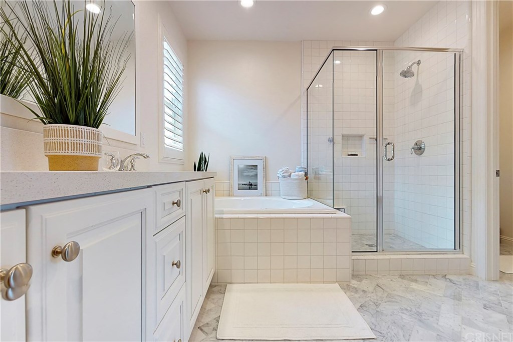20706 Beech Circle Porter Ranch, CA 91326 - Photo 19 of 55 Gallery Image 19