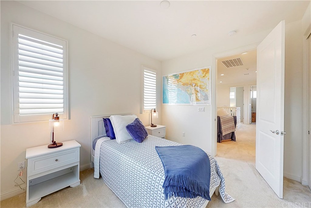 20706 Beech Circle Porter Ranch, CA 91326 - Photo 24 of 55 Gallery Image 24