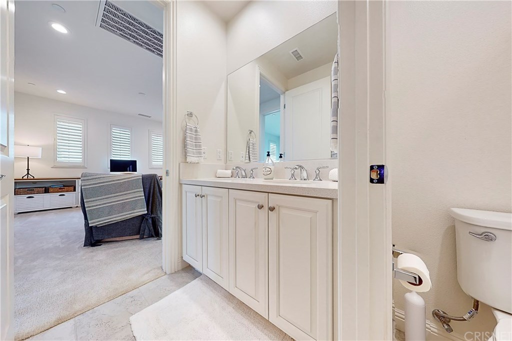 20706 Beech Circle Porter Ranch, CA 91326 - Photo 28 of 55 Gallery Image 28