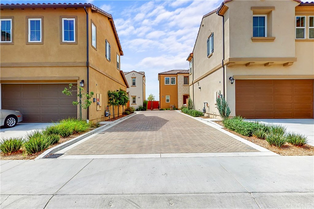 20706 Beech Circle Porter Ranch, CA 91326 - Photo 52 of 55 Gallery Image 52