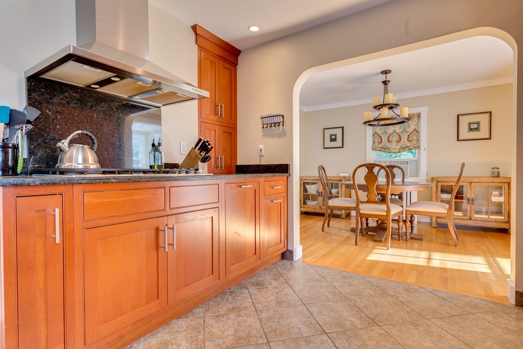 201 River Road Andover, MA 01810 - Photo 15 of 30 Gallery Image 15