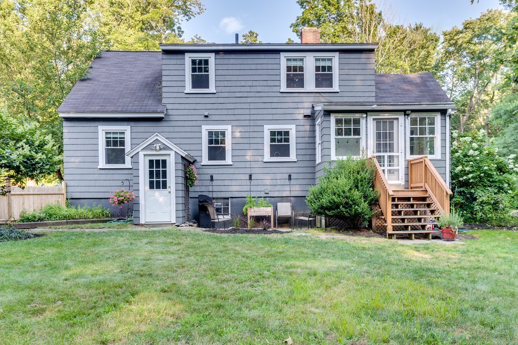 201 River Road Andover, MA 01810 - Photo 5 of 30 Gallery Image 5