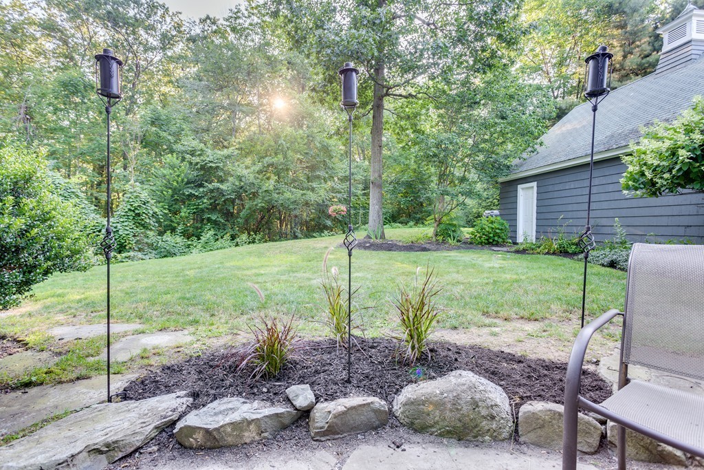 201 River Road Andover, MA 01810 - Photo 7 of 30 Gallery Image 7