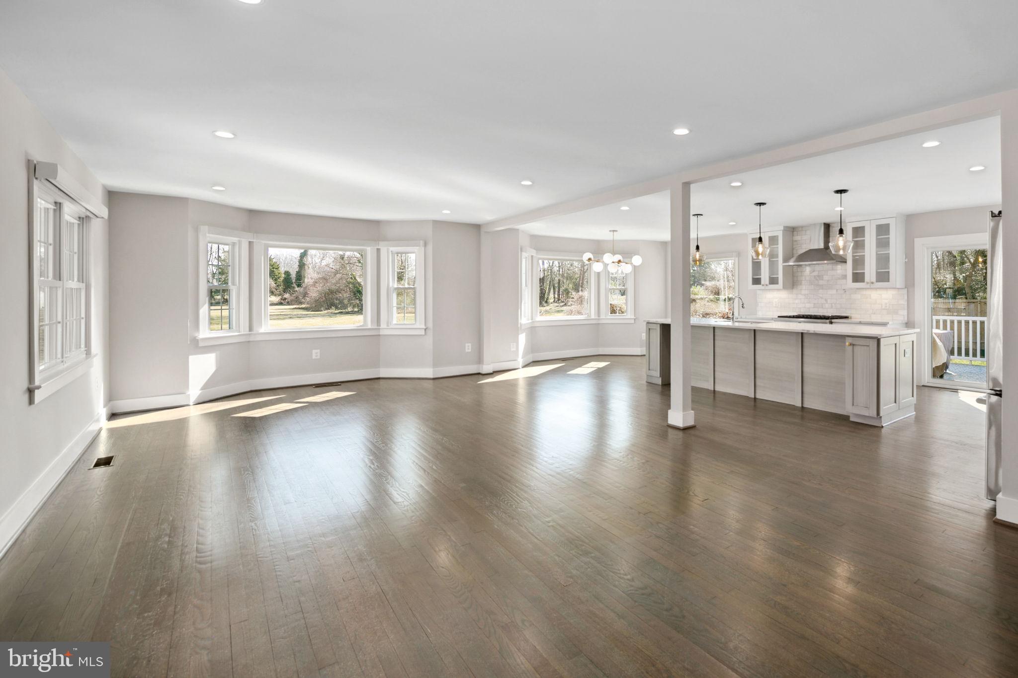 8832 Fort Hunt Road Alexandria, VA 22308 - Photo 3 of 47 Gallery Image 3