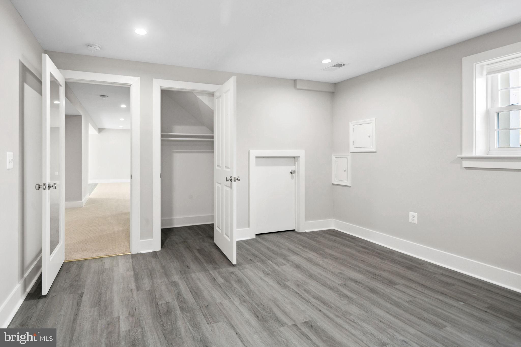 8832 Fort Hunt Road Alexandria, VA 22308 - Photo 31 of 47 Gallery Image 31