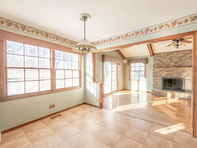 $649,900 | 839 Mt Vernon Court, Naperville, IL 60563