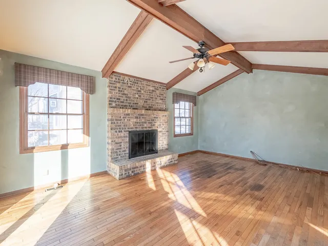 $649,900 | 839 Mt Vernon Court, Naperville, IL 60563