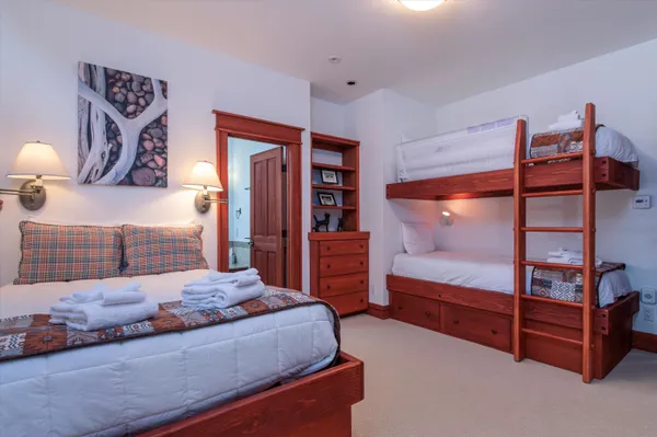 $2,750,000 | 51 East Ash Road, Plymouth, VT 05056