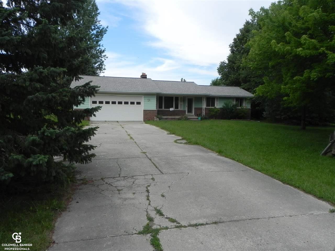 12100 Dunn Road Memphis, MI 48041 - Photo 3 of 31 50046867-2.JPG