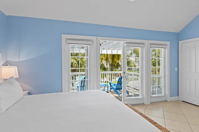 $929,000 | 2600 Overseas Highway, Unit 22, Marathon, FL 33050