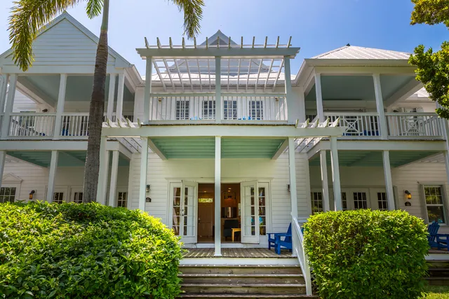 $929,000 | 2600 Overseas Highway, Unit 22, Marathon, FL 33050