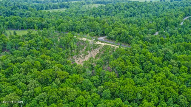 $325,000 | 15.18-ac Mt Helen Road, Allardt, TN 38504