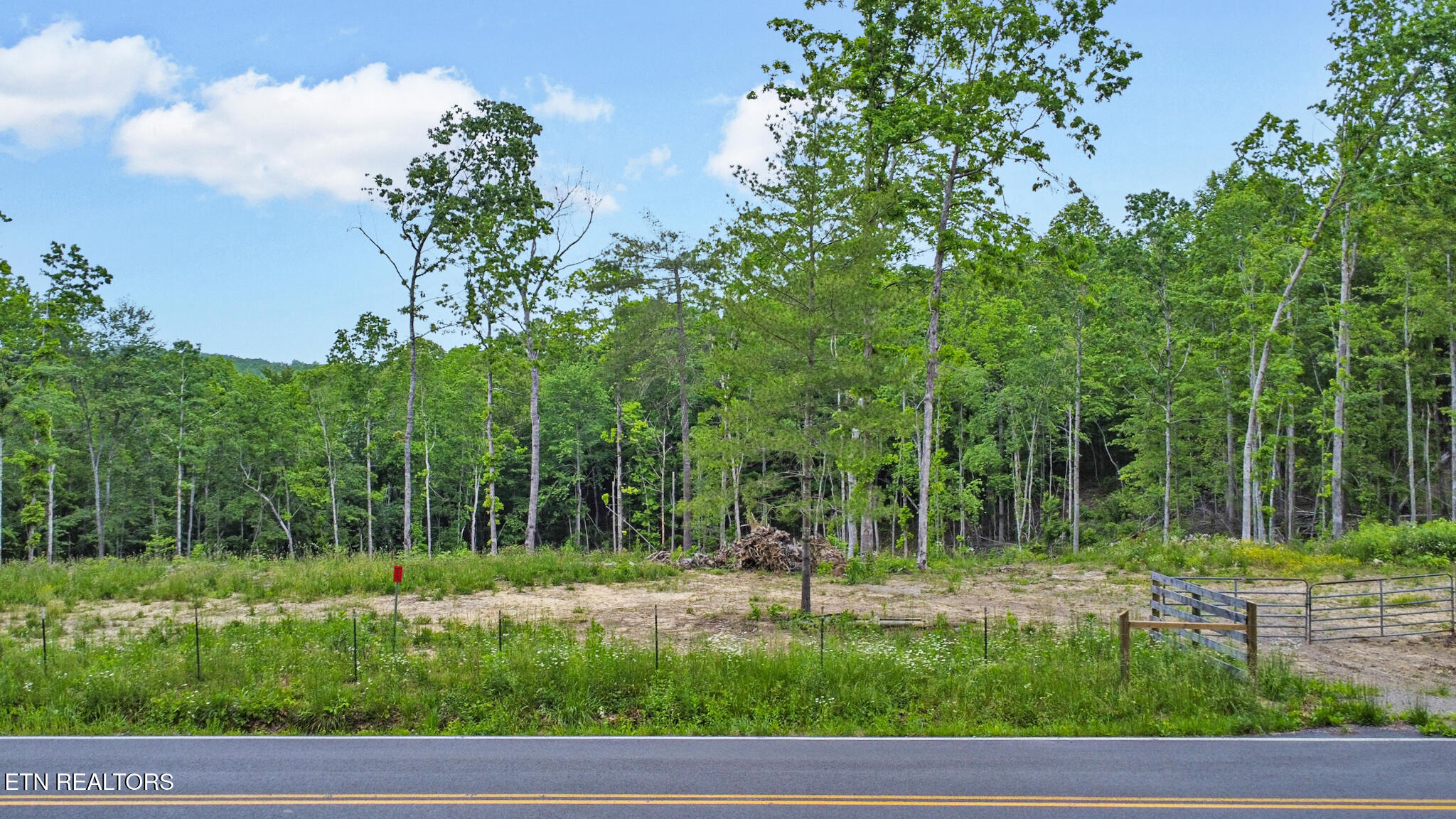 15.18-ac Mt Helen Road Allardt, TN 38504 - Photo 16 of 20 dji_0542-dji_0544