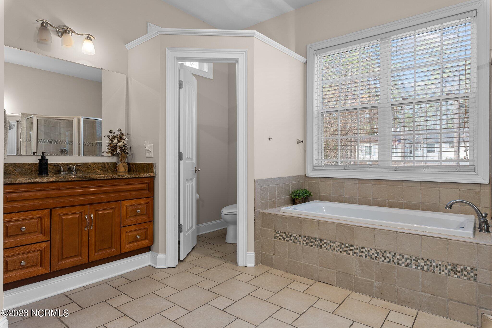 170 Lake Hills Road Pinehurst, NC 28374 - Photo 21 of 40 21-web-or-mls-707A0448